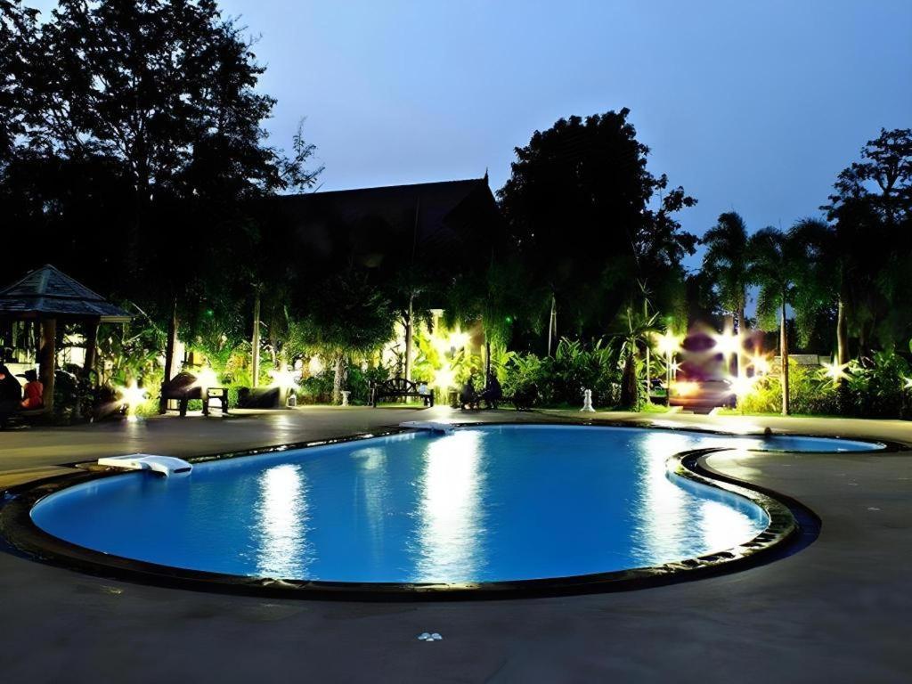 Siam River Resort Chaiyaphum Ngoại thất bức ảnh